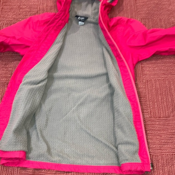 MEC girls pink fleece lined rainjacket with hood size 10 years - Picture 8 of 13